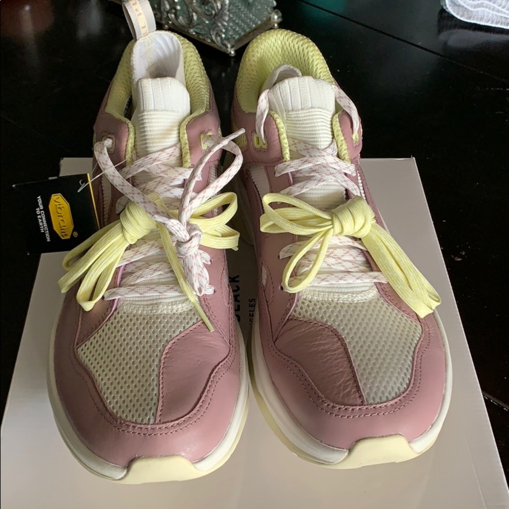 Fashion sneakers